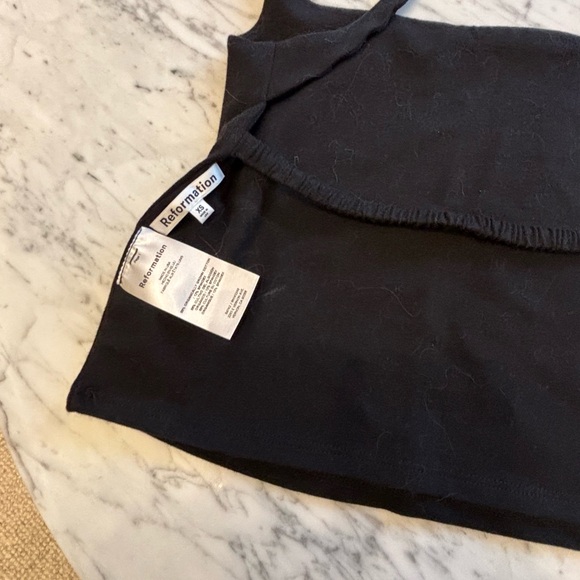 Reformation Cairo knit top black NWOT - Picture 3 of 7